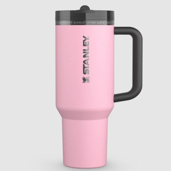 The Messi x Stanley Quencher ProTour Flip Straw Tumbler 40 OZ GOAT Pink NIB - Picture 9 of 10